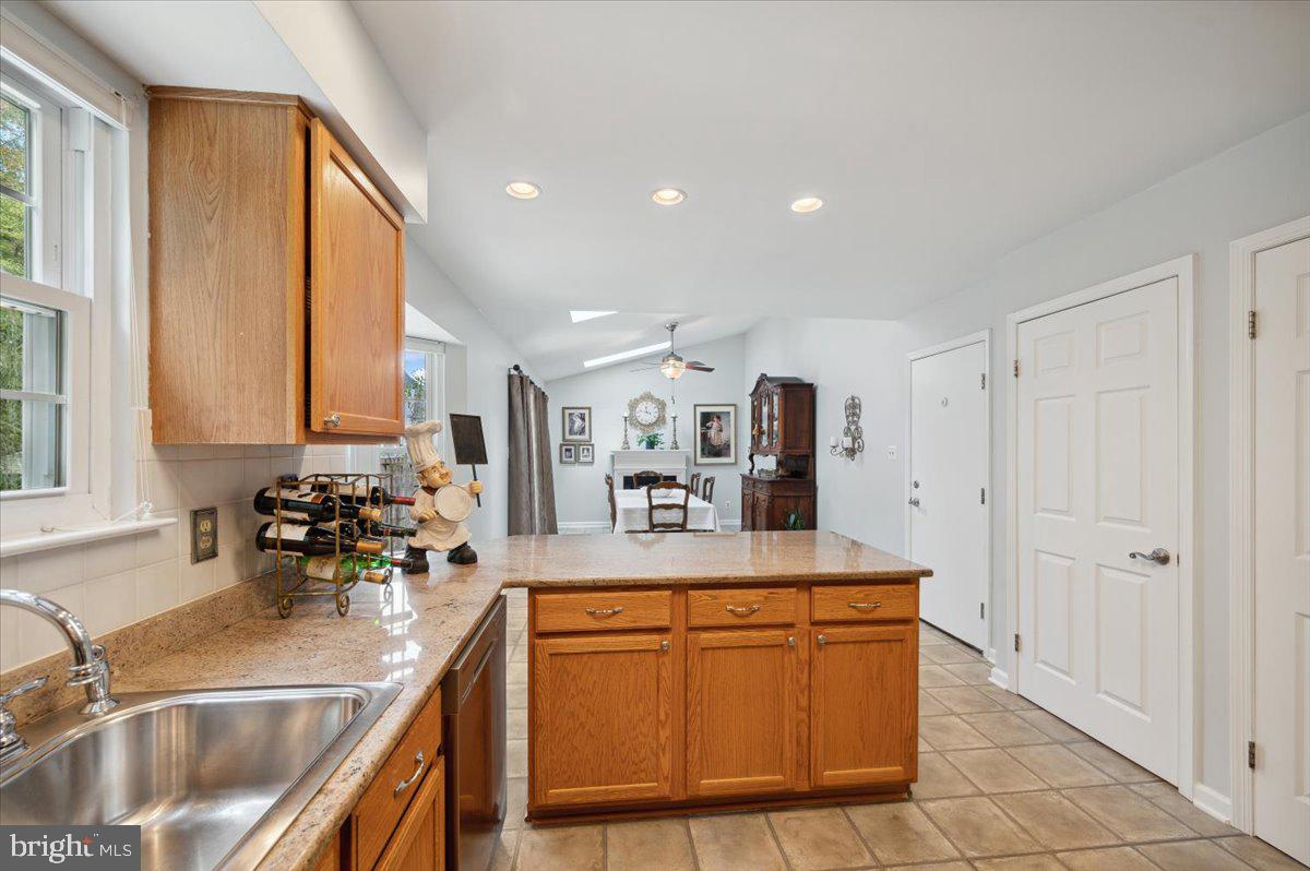 134 Cornflower Road Hamilton, NJ 08620 - Photo 14 of 74 Kitchen open to Dining Rm