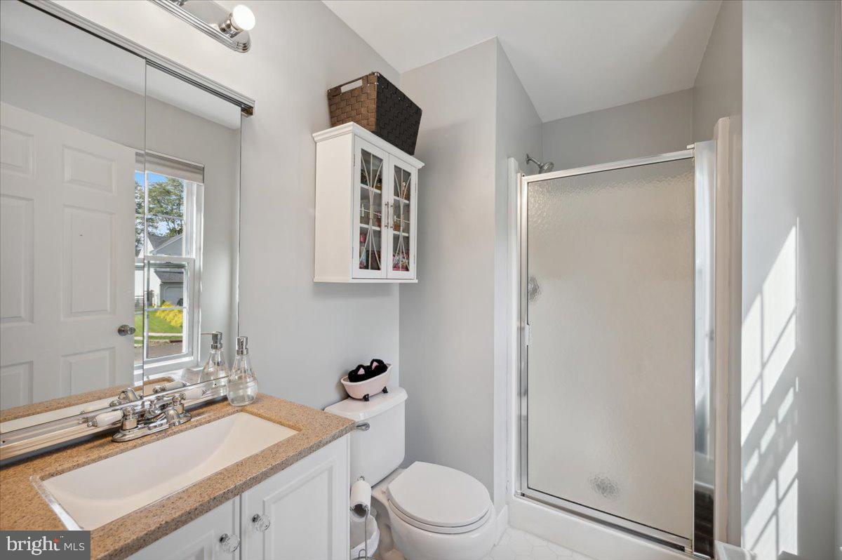 134 Cornflower Road Hamilton, NJ 08620 - Photo 32 of 74 2nd floor bedroom full bath