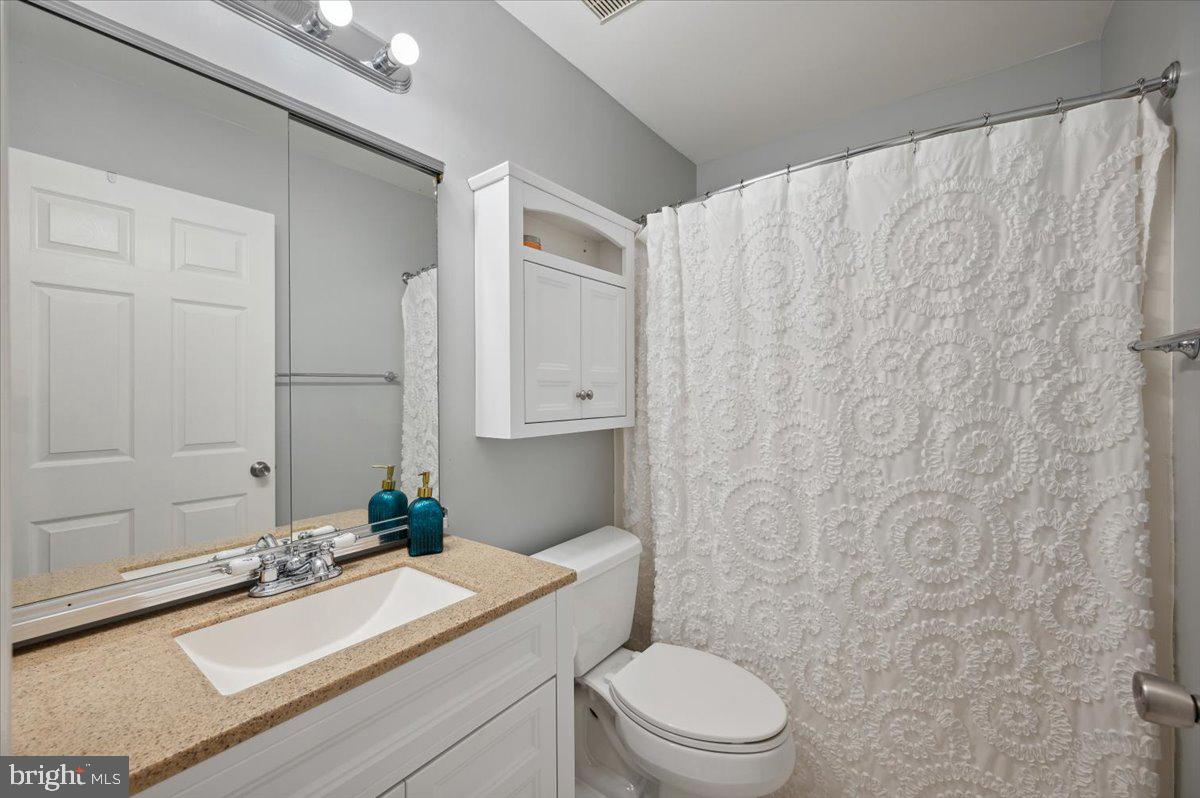 134 Cornflower Road Hamilton, NJ 08620 - Photo 35 of 74 2nd floor Main full bath