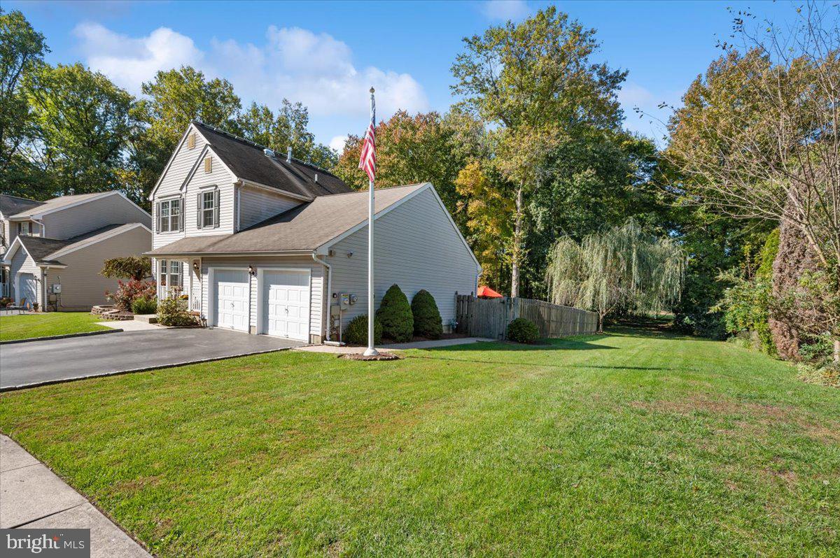 134 Cornflower Road Hamilton, NJ 08620 - Photo 40 of 74 nice yard!