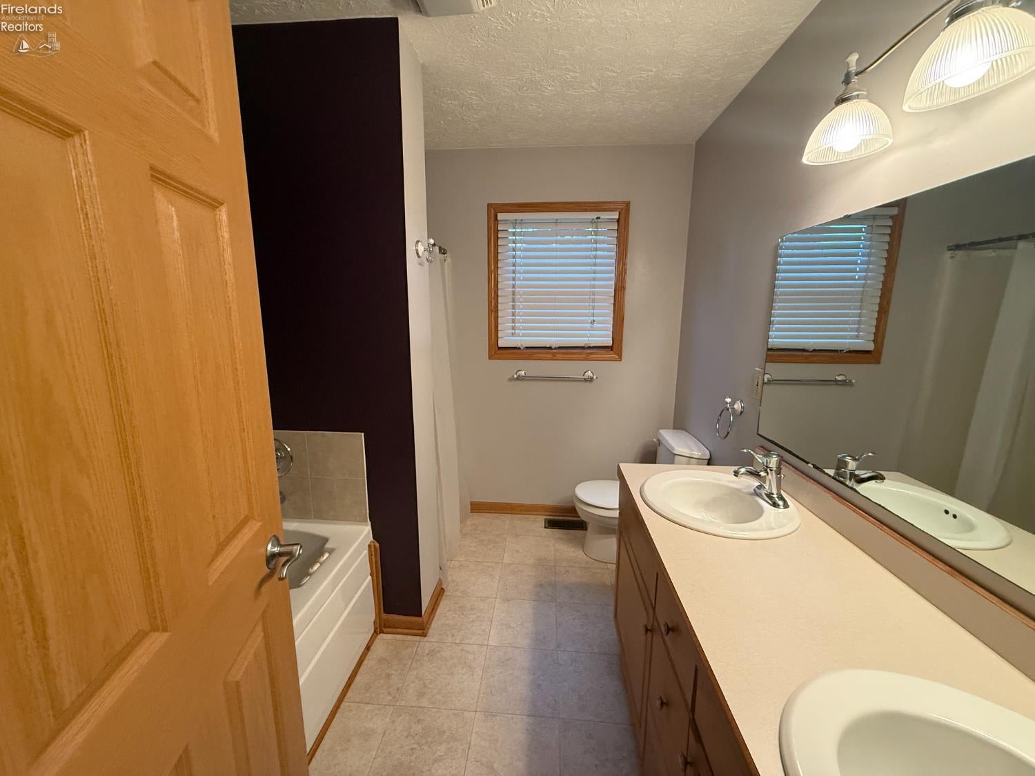 2926 Collins Road Collins, OH 44826 - Photo 8 of 27 Gallery Image 8