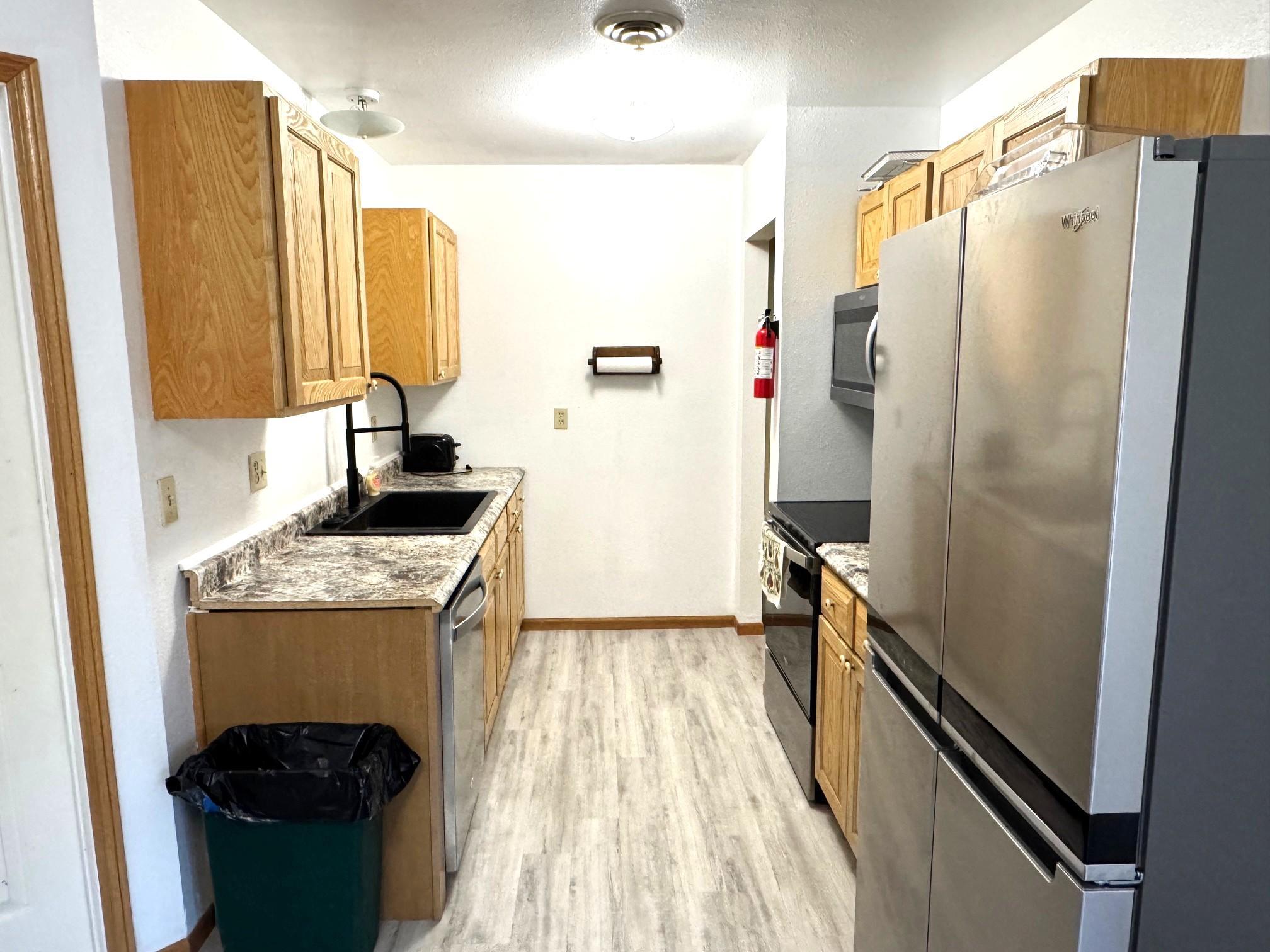 2736 Oak Loop Northwest Baudette, MN 56623 - Photo 7 of 11