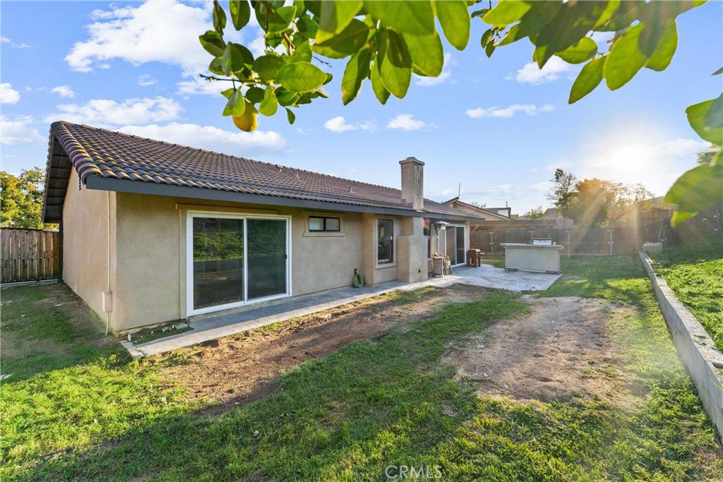 4254 Manx Court Riverside, CA 92503 - Photo 27 of 38 a front view of a house with a yard
