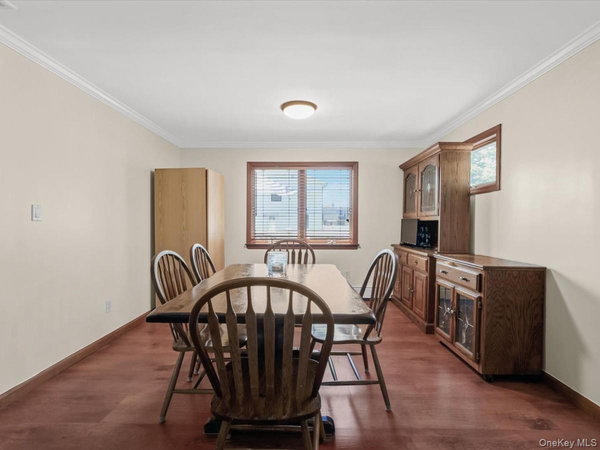 4 23rd Street Jericho, NY 11753 - Photo 12 of 42