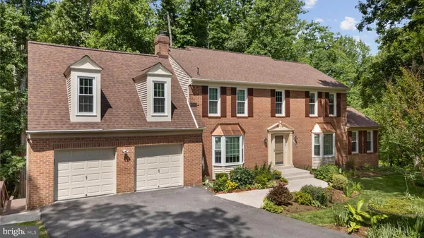 $950,000 | 7142 Rivers Edge Road, Columbia, MD 21044