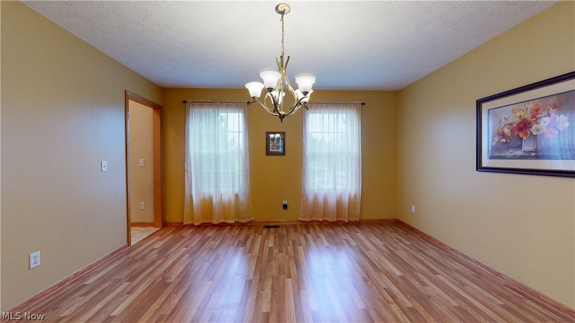 4622 Warren Road Cortland, OH 44410 - Photo 7 of 35 Gallery Image 7