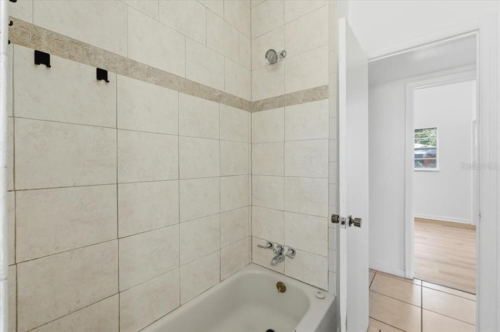 2912 Pineway Avenue Lakeland, FL 33803 - Photo 26 of 51