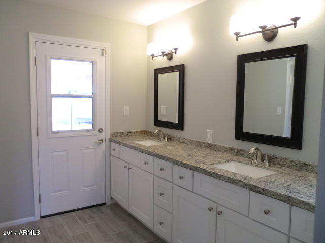 4240 West Redfield Road Phoenix, AZ 85053 - Photo 20 of 27 Patio Door at Master Bath
