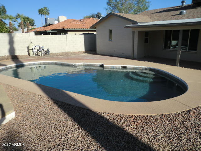 4240 West Redfield Road Phoenix, AZ 85053 - Photo 24 of 27 CIMG8187