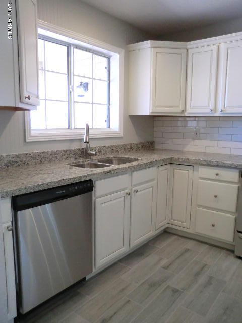 4240 West Redfield Road Phoenix, AZ 85053 - Photo 5 of 27 Kitchen Sink