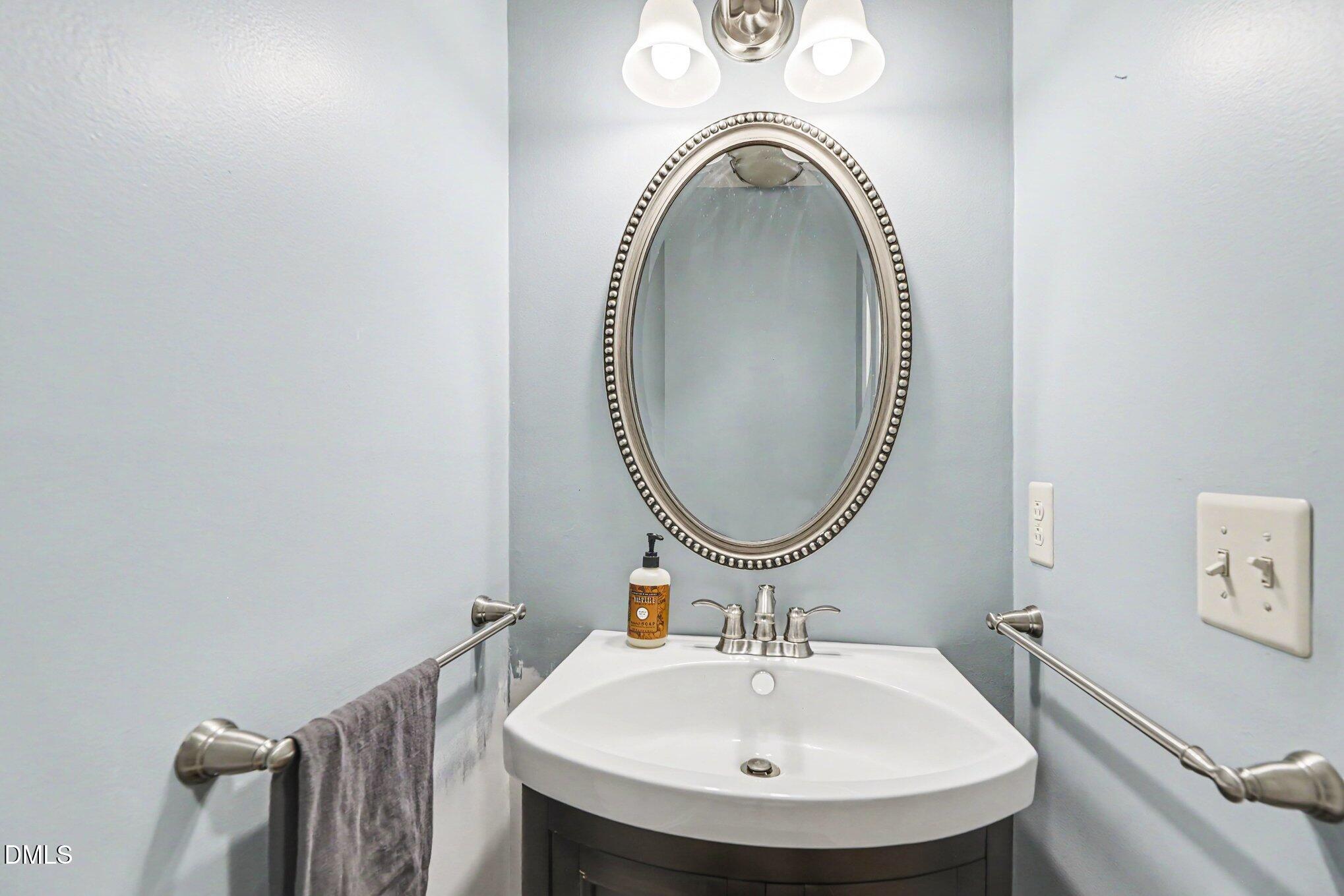 511 Carolina Avenue Raleigh, NC 27606 - Photo 23 of 25