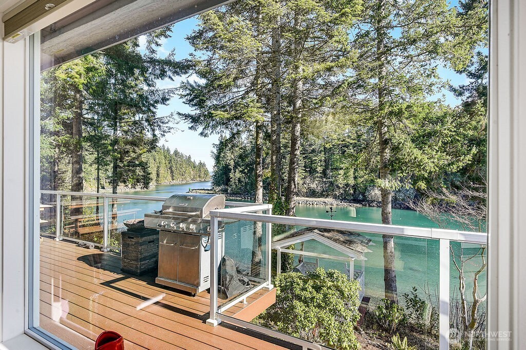 51 South Bayview Drive Port Ludlow, WA 98365 - Photo 15 of 37