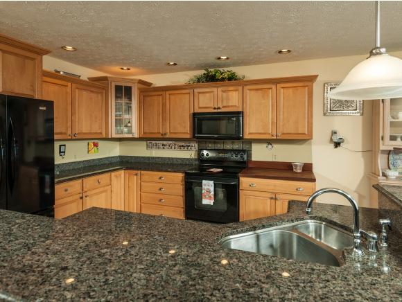 200 Nubble Road York, ME 03909 - Photo 12 of 32 Gallery Image 12