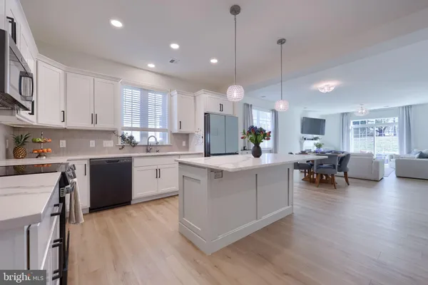 $489,999 | 211 Bellaride Lane, Millersville, PA 17551