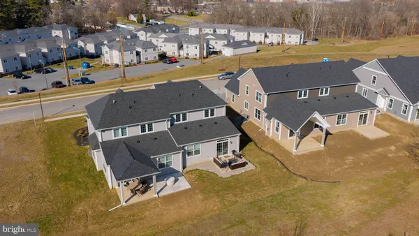 $489,999 | 211 Bellaride Lane, Millersville, PA 17551