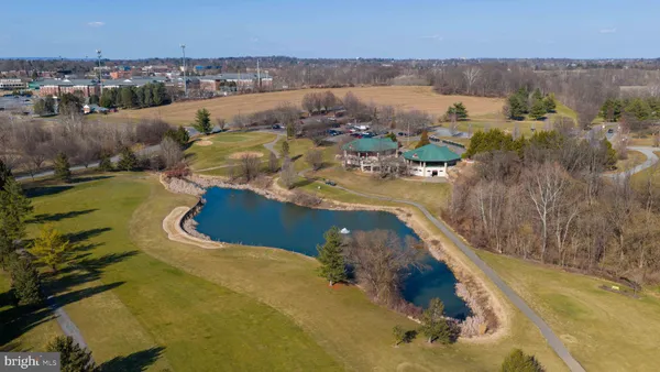$489,999 | 211 Bellaride Lane, Millersville, PA 17551