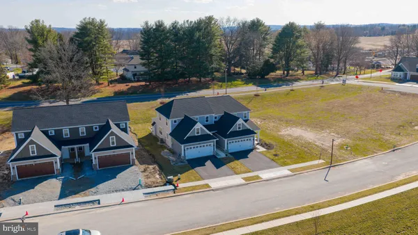 $489,999 | 211 Bellaride Lane, Millersville, PA 17551