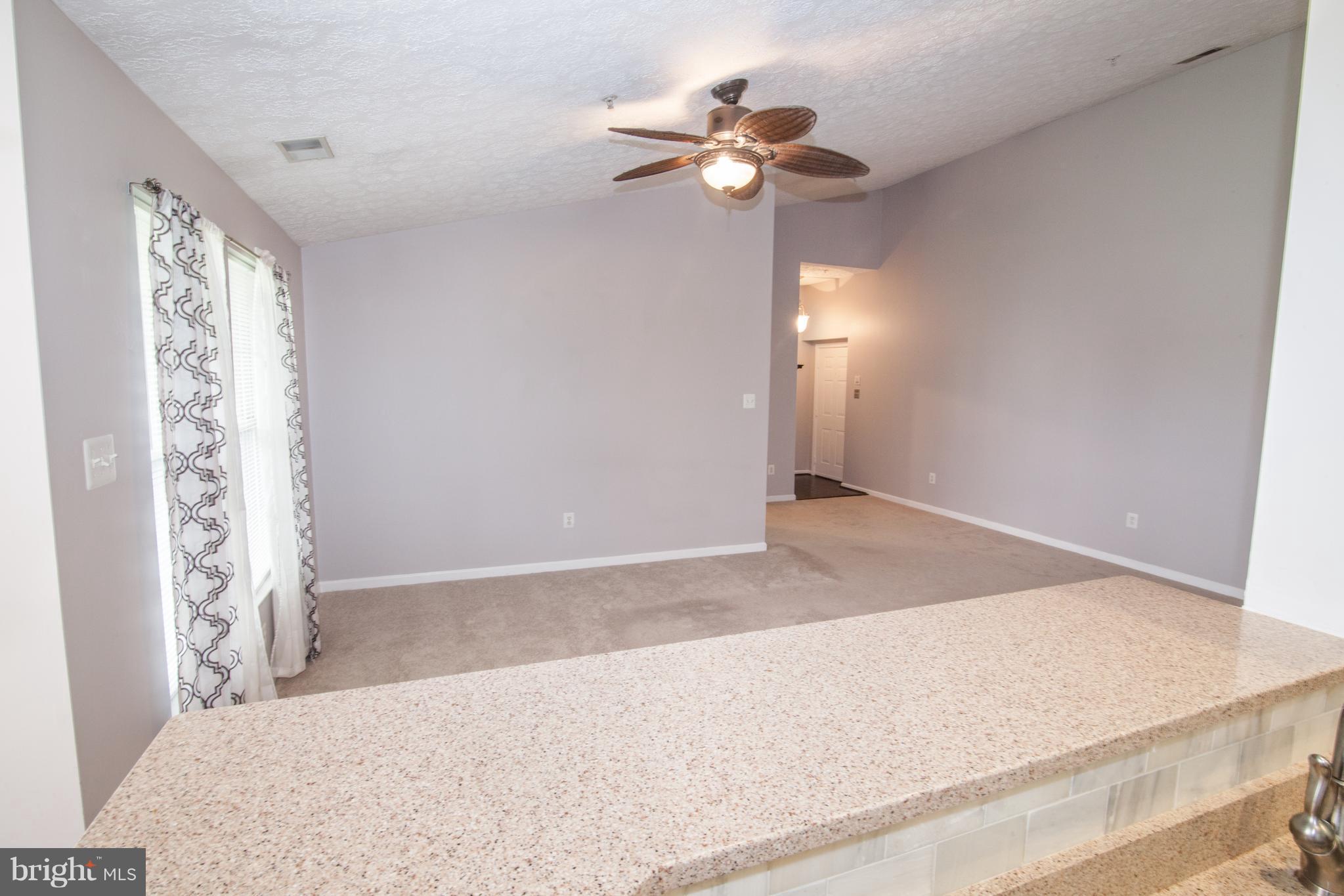 8334 Poplar Mill Road, Unit 8334 Baltimore, MD 21236 - Photo 8 of 26 Living Room