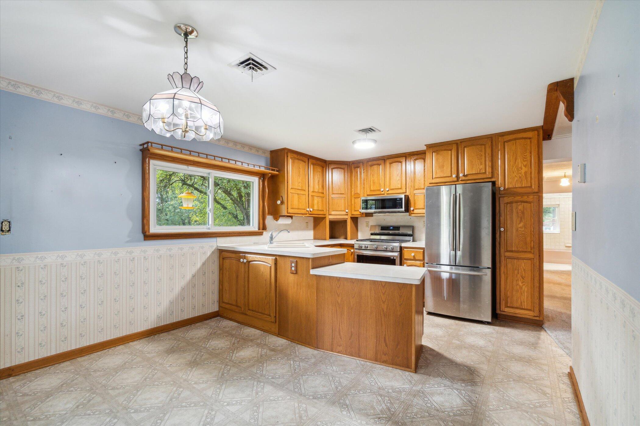 12700 Schleweis Road Manchester, MI 48158 - Photo 12 of 20 21-12700-Schleweis-Rd-Manchester-MI-4815