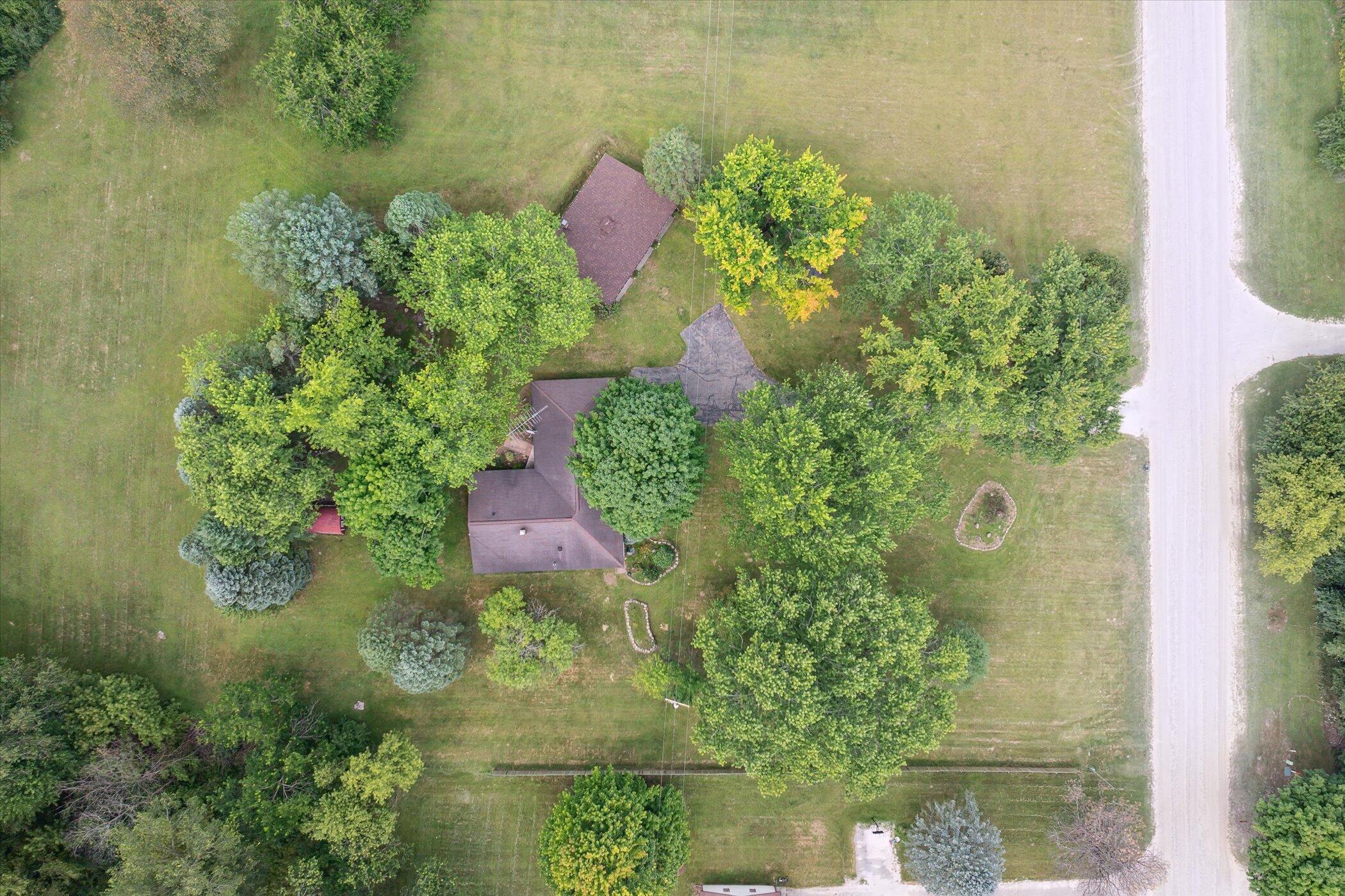 12700 Schleweis Road Manchester, MI 48158 - Photo 6 of 20 49-12700-Schleweis-Rd-Manchester-MI-4815
