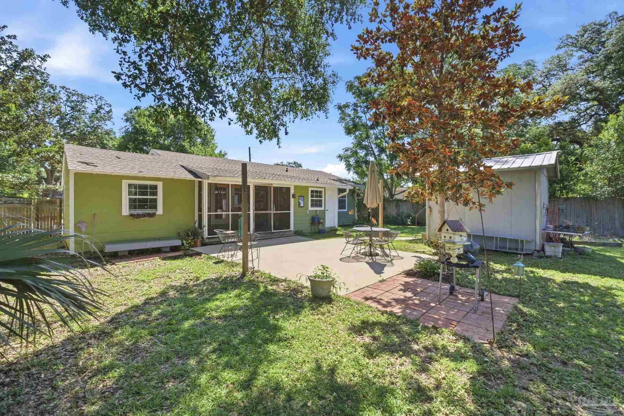 403 Rue Max Street Pensacola, FL 32507 - Photo 34 of 39