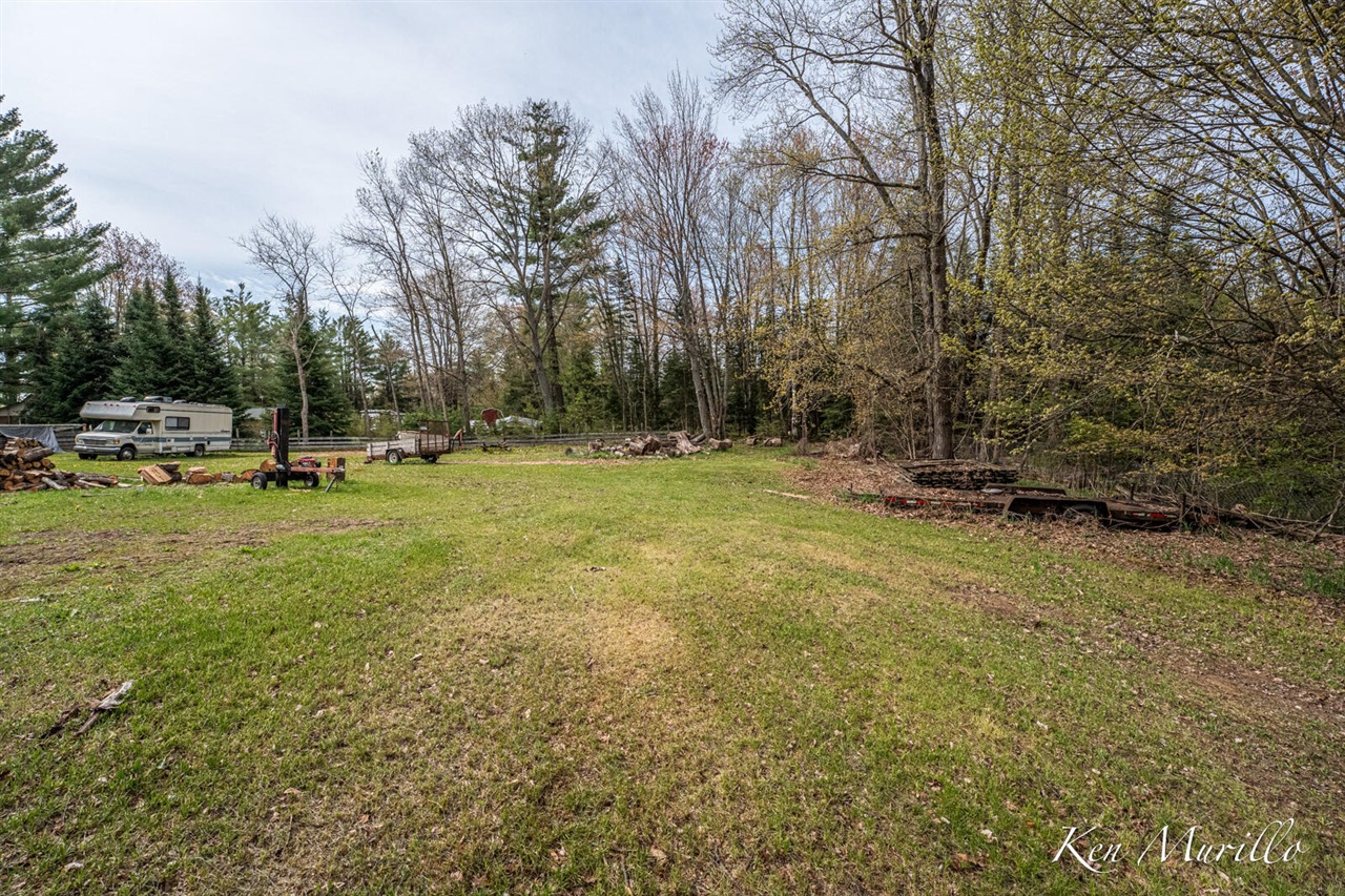 1519 North Roscommon Road Roscommon, MI 48653 - Photo 59 of 72
