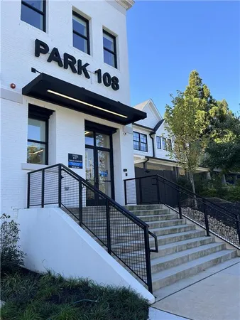 $2,500 | 108 Park Place, Unit 311, Decatur, GA 30030