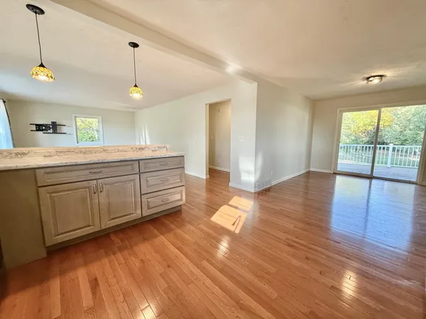 $319,000 | 15636 Us Highway Northeast, Thief River Falls, MN 56701