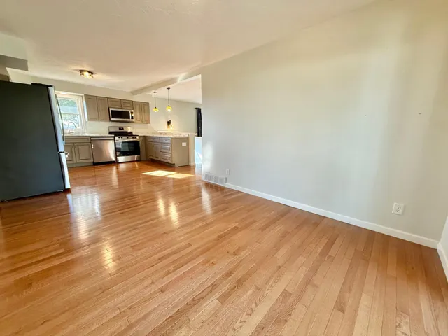 $340,000 | 15636 Us Highway Northeast, Thief River Falls, MN 56701