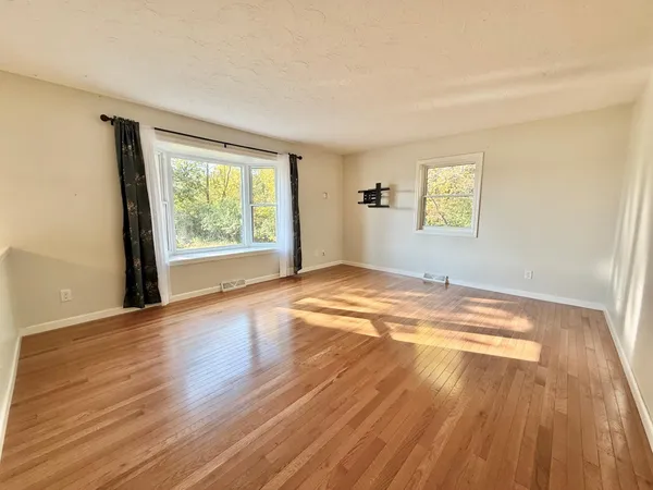 $319,000 | 15636 Us Highway Northeast, Thief River Falls, MN 56701