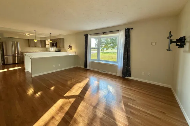 $340,000 | 15636 Us Highway Northeast, Thief River Falls, MN 56701