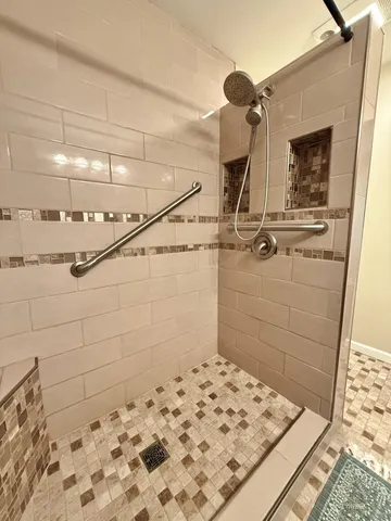 $340,000 | 15636 Us Highway Northeast, Thief River Falls, MN 56701