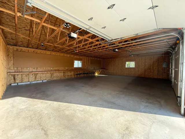 $340,000 | 15636 Us Highway Northeast, Thief River Falls, MN 56701