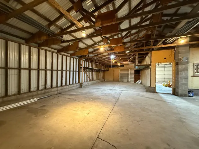 $340,000 | 15636 Us Highway Northeast, Thief River Falls, MN 56701