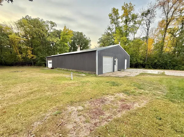 $319,000 | 15636 Us Highway Northeast, Thief River Falls, MN 56701