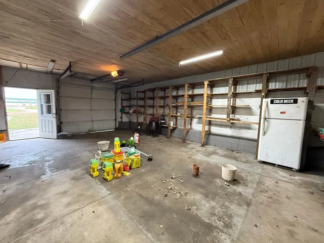 $340,000 | 15636 Us Highway Northeast, Thief River Falls, MN 56701