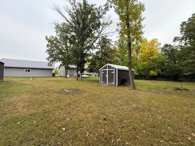 $340,000 | 15636 Us Highway Northeast, Thief River Falls, MN 56701