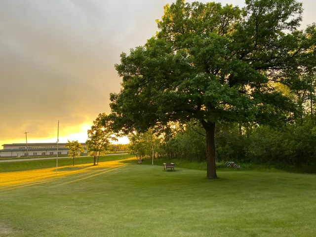 $340,000 | 15636 Us Highway Northeast, Thief River Falls, MN 56701