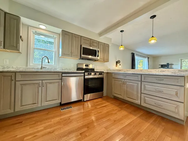 $319,000 | 15636 Us Highway Northeast, Thief River Falls, MN 56701