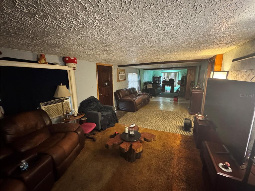 17528 Coyote Road Hudson, FL 34667 - Photo 8 of 60