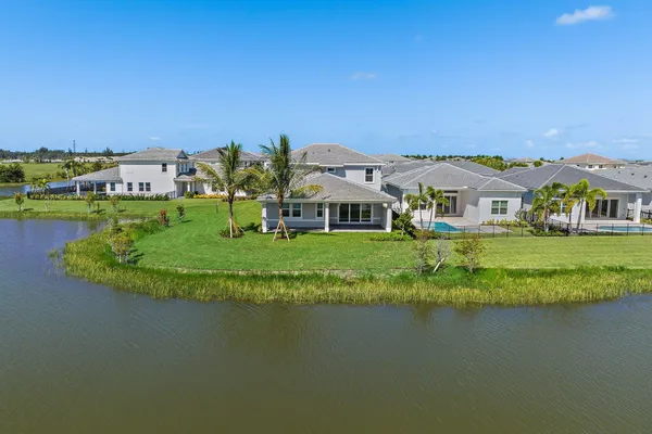 $6,000 | 12524 Nautilus Circle, Palm Beach Gardens, FL 33412