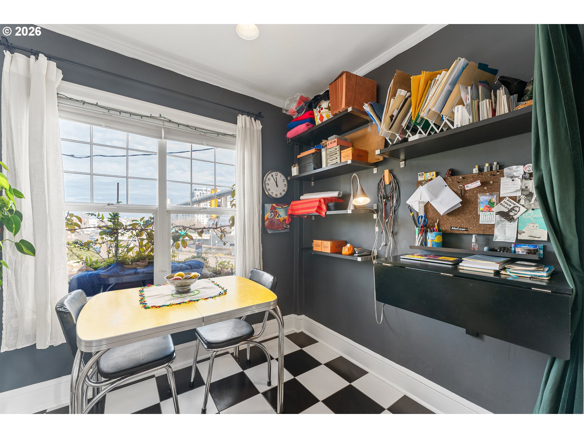 20 Northwest 16th Avenue, Unit 215 Portland, OR 97209 - Photo 6 of 25 Dining Area