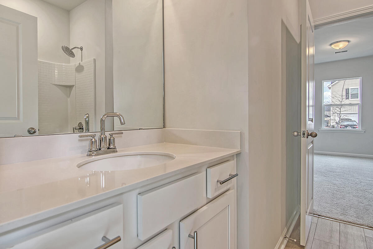 212 Cypress Plantation Road Moncks Corner, SC 29461 - Photo 14 of 33 JACK AND JILL BATH