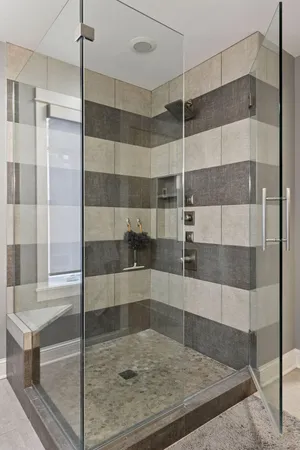 $2,195,000 | 633 Park Street East, Wayzata, MN 55391
