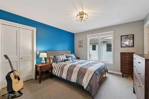 $2,195,000 | 633 Park Street East, Wayzata, MN 55391