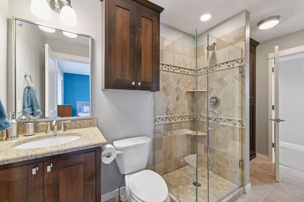 $2,195,000 | 633 Park Street East, Wayzata, MN 55391