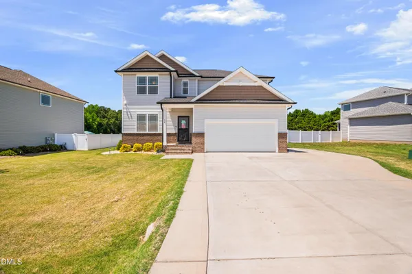 $399,900 | 54 Aylebury Ridge, Zebulon, NC 27597