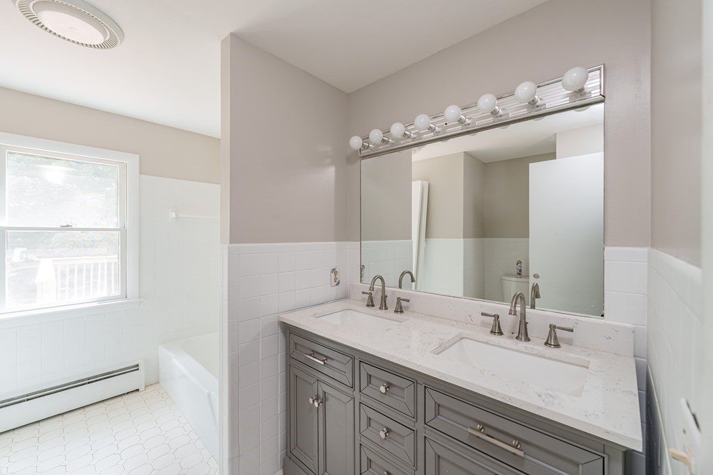 75 Oak Road Longmeadow, MA 01106 - Photo 26 of 36