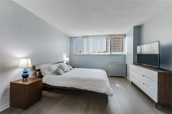 $2,500 | 3883 Turtle Creek Boulevard, Unit 306, Dallas, TX 75219