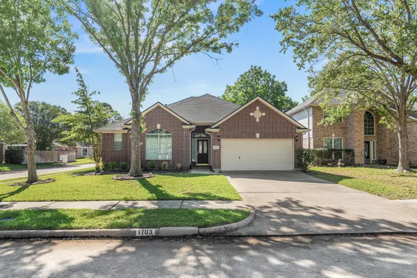 $2,390 | 1703 Fossil Park Drive, Katy, TX 77494